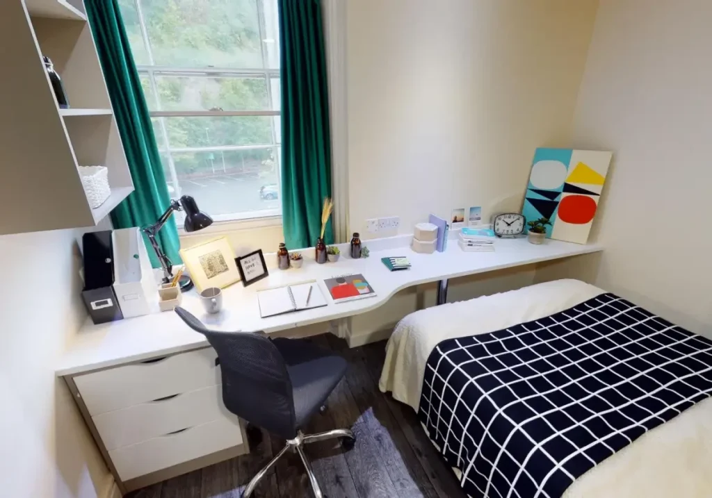 Studio Flats for Students in Bangor