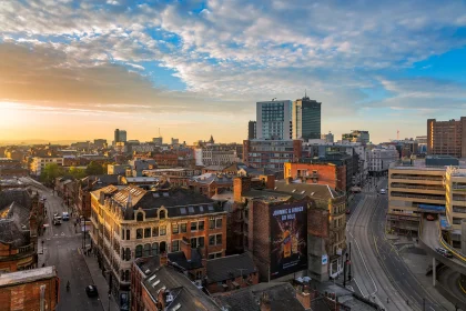 find out the best place to live in manchester city