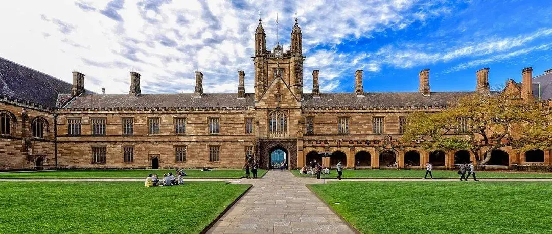 9 Australian Universities