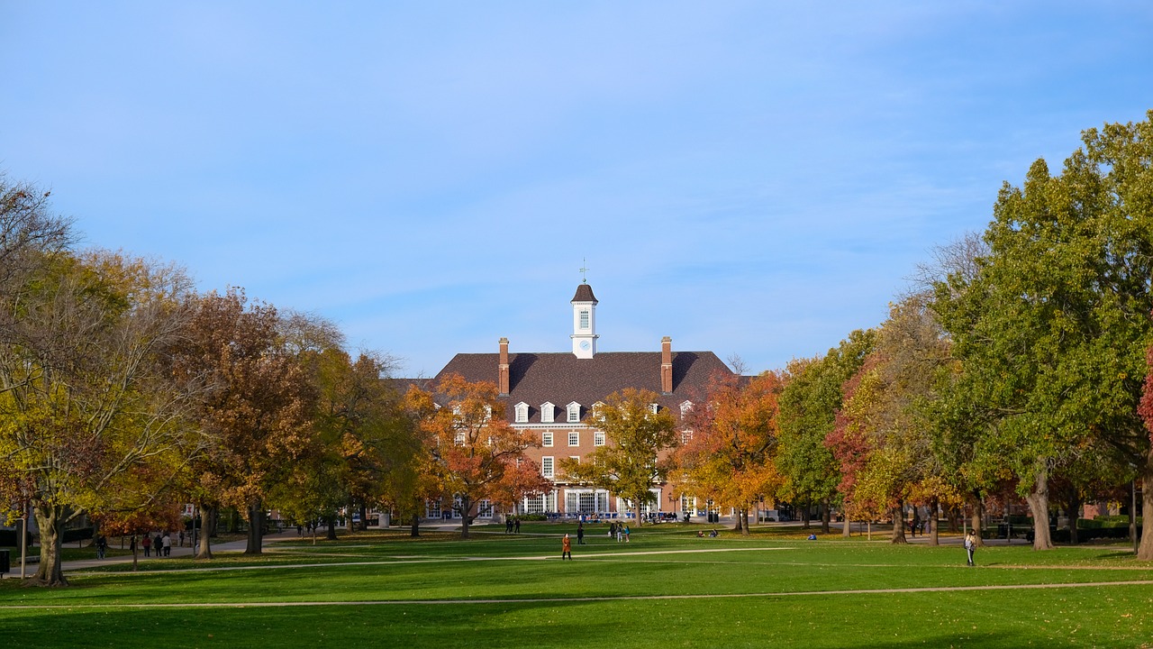 cost of living champaign IL UIUC