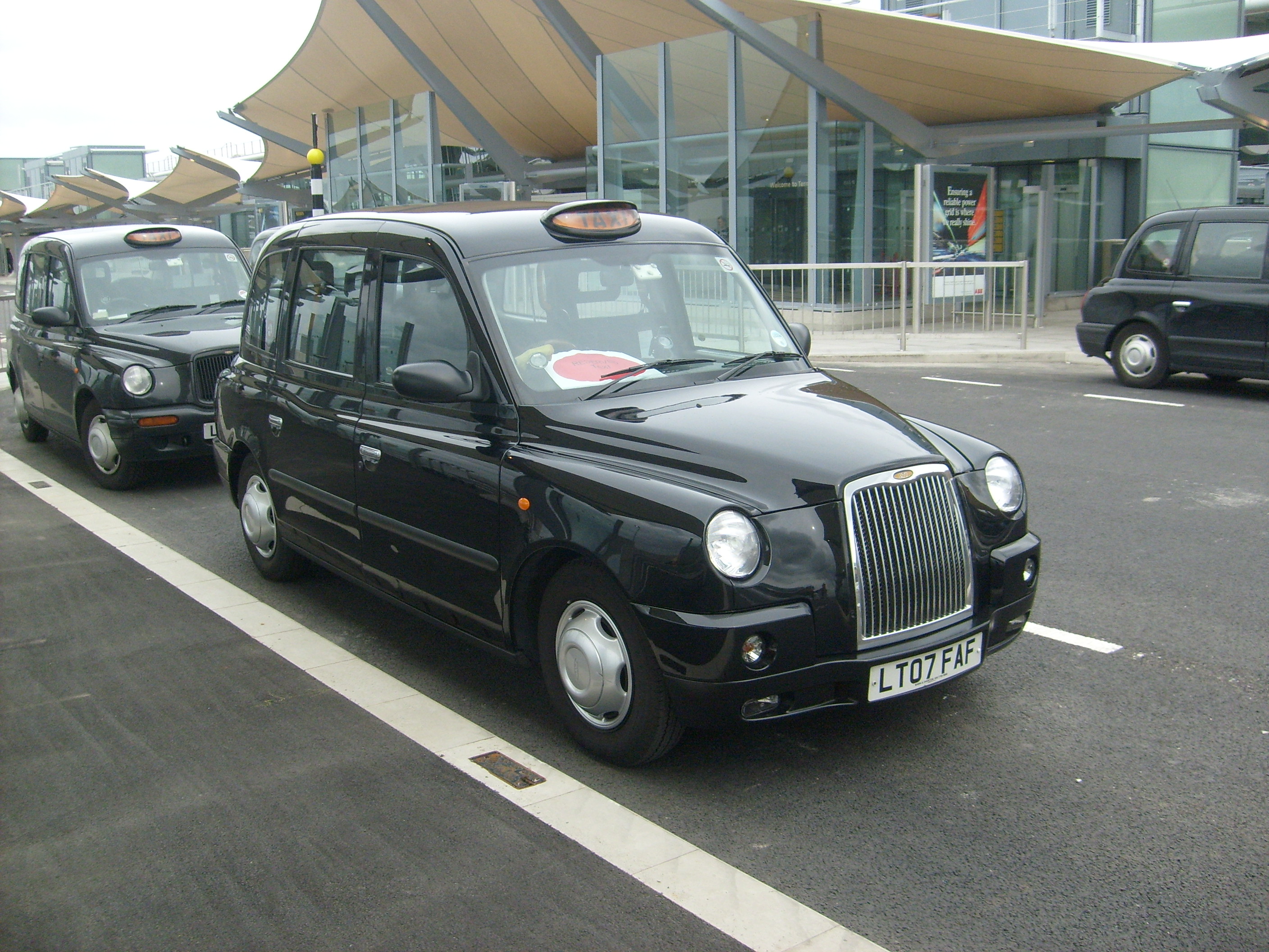 black cab Heathrow Airport