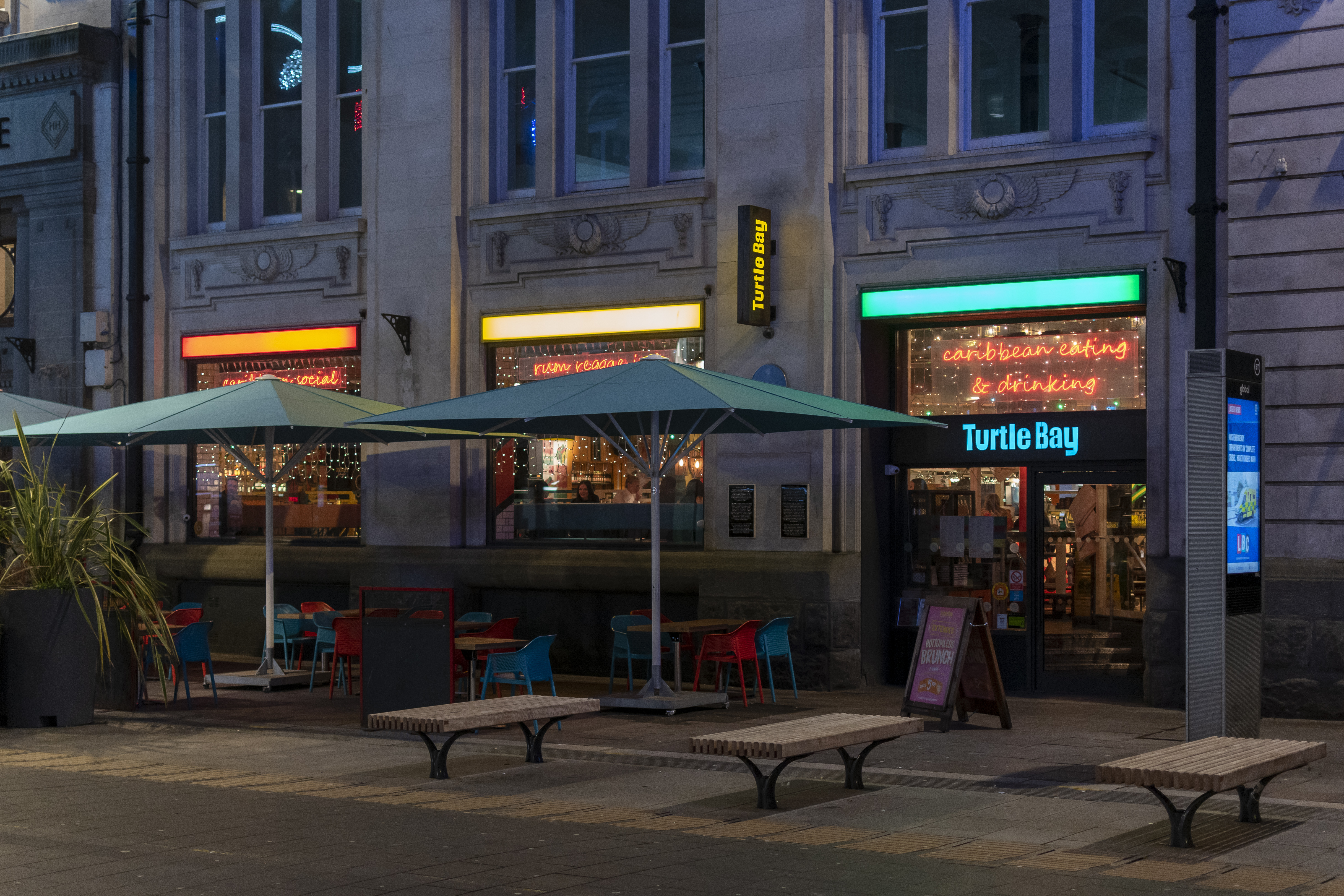 Turtle_Bay_restaurant,_St_Mary_Street,_Cardiff