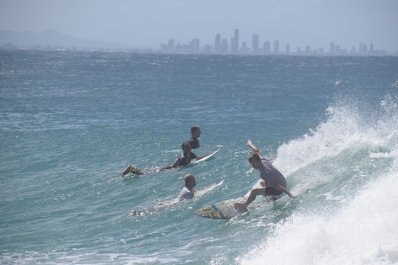 surfing