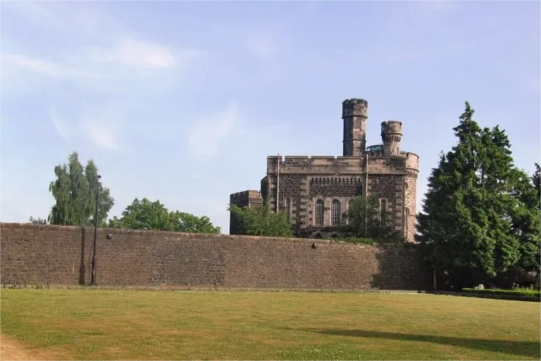 stirling attractions: old town jail