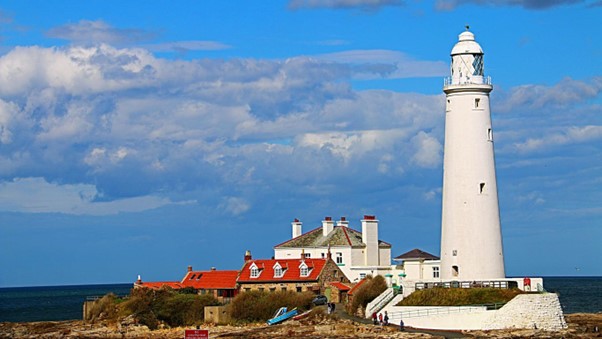 best areas to live in newcastle: whitley bay