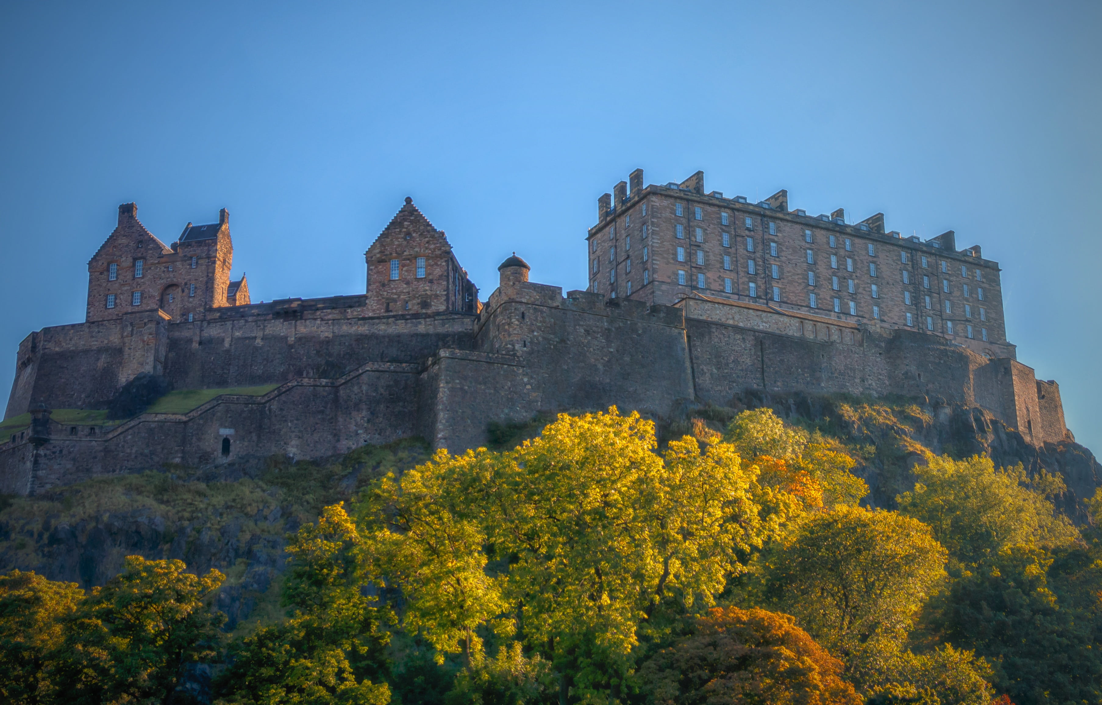 a castle in edinburgh