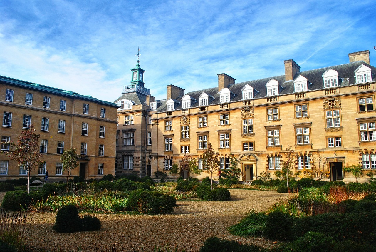 ucl clearing campus looklike