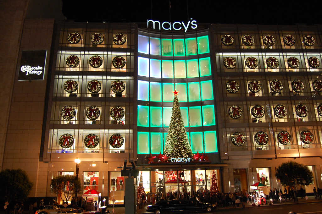 Macy’s Holiday Square