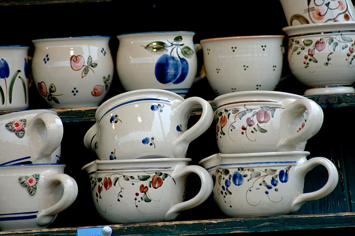 bowls-cups-mugs-ceramics