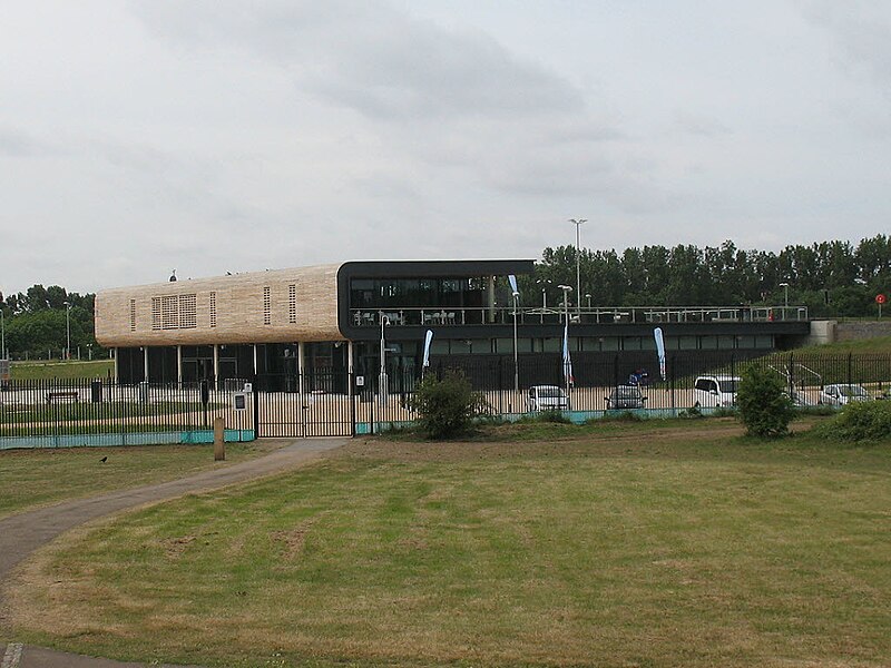 Olympic-aquatics-centre-Lee-Valley