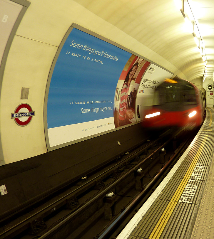 london-tube-metro-subway