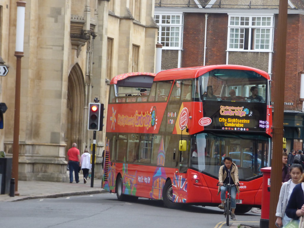 cambridge bus