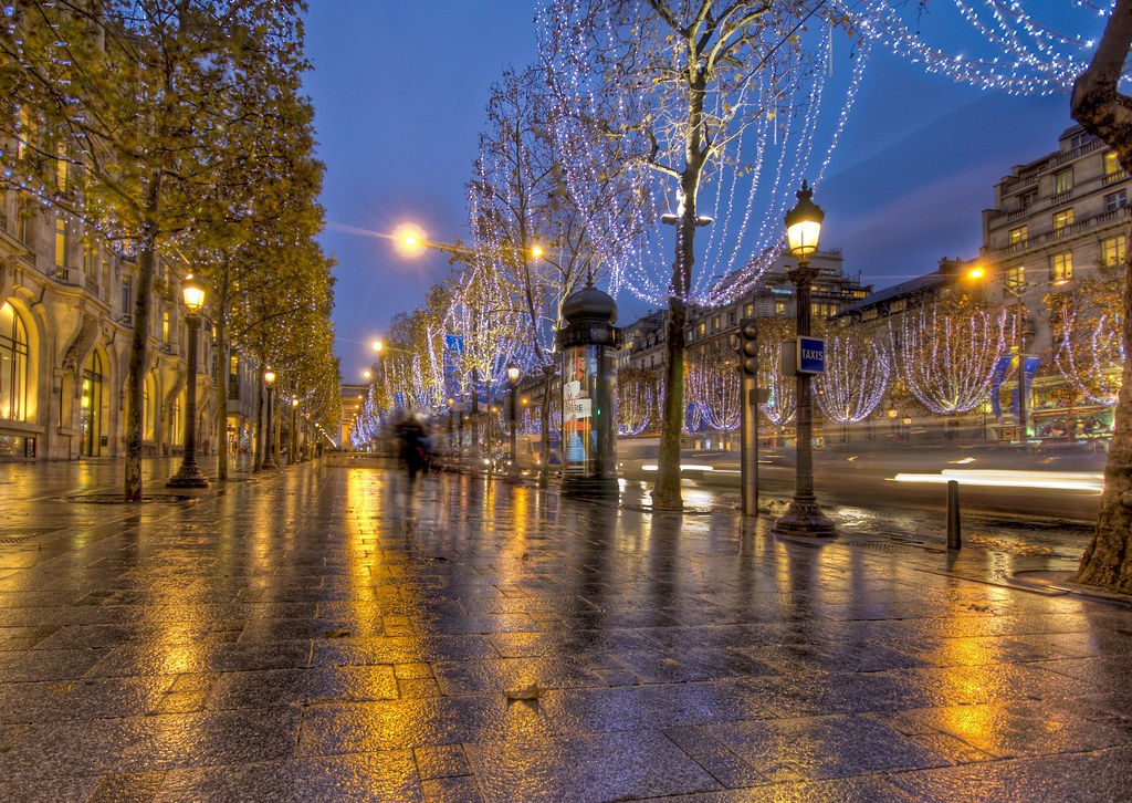 Champs Elysées