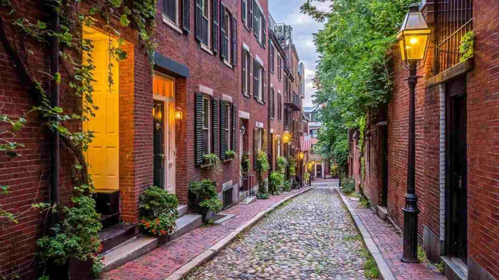 safest areas around boston to stay