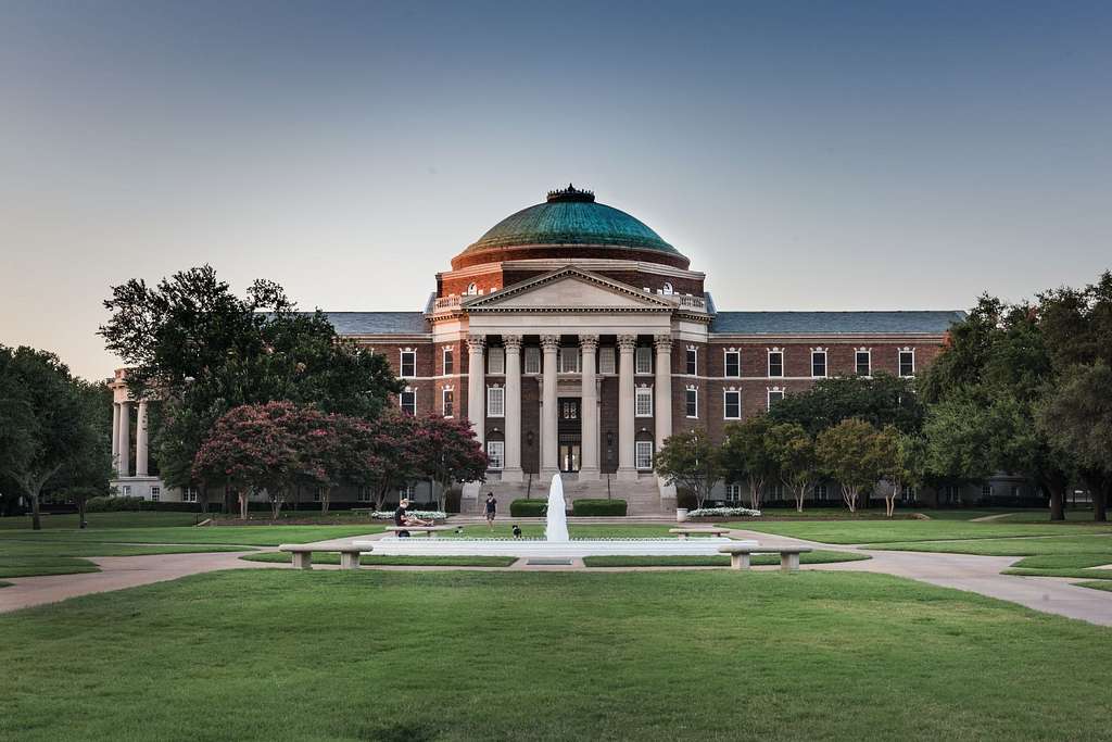 best colleges in texas