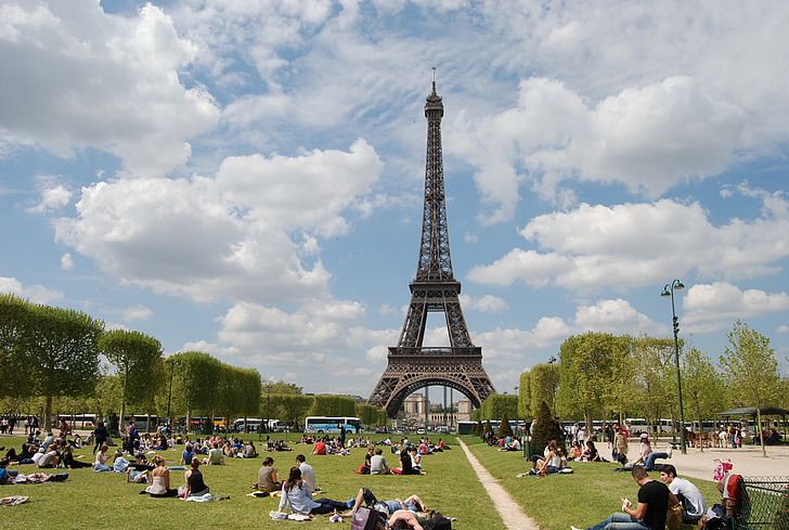 paris-eiffel-tower