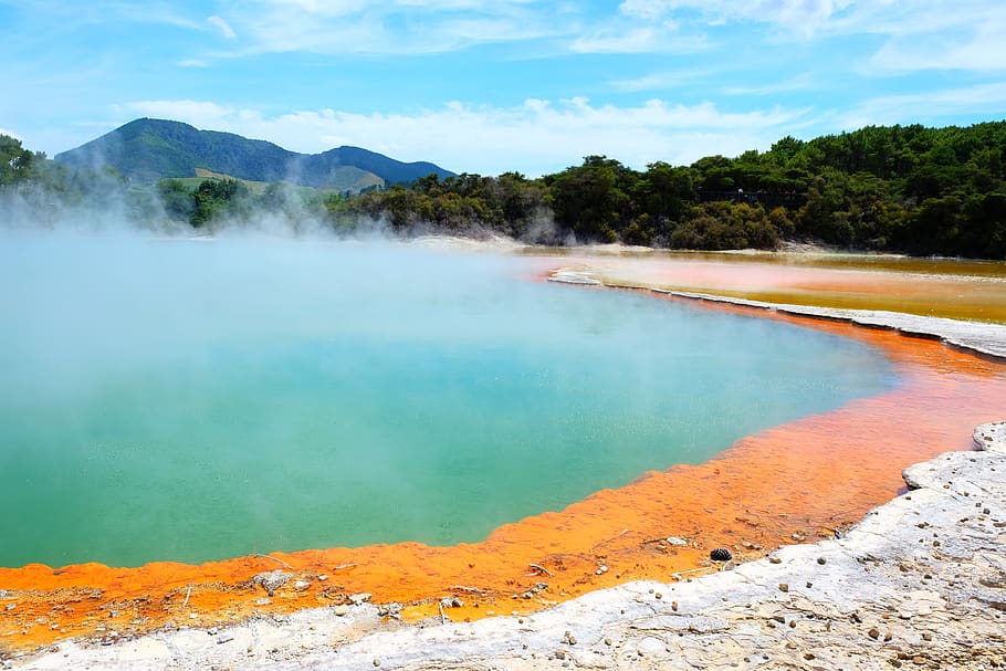 rotorua-volcano-sulphur-geology