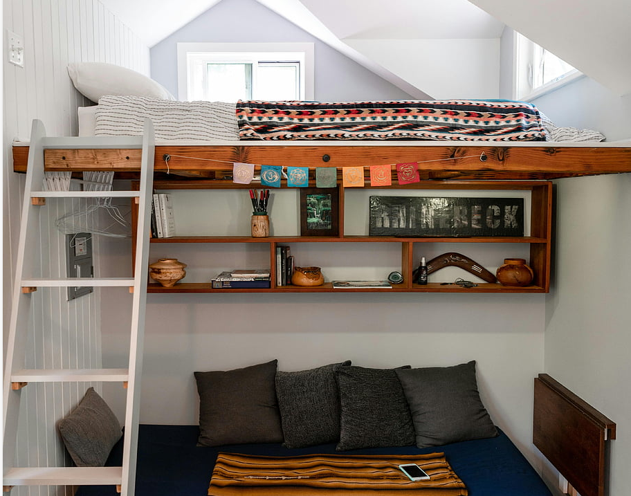 loft bed, apartment layout