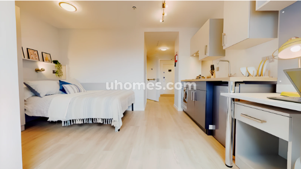 iQ_Highbury_Room_London_Zone_2
