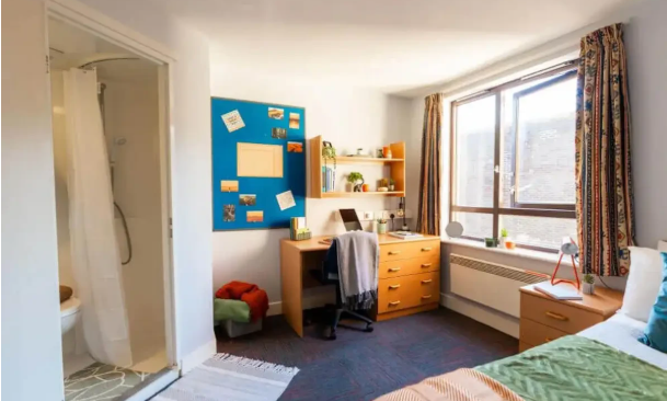 Coopers_Court_Room_London_Zone_2