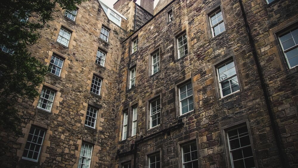 Chi Phí Sinh Hoạt Và Thuê Nhà Tại Edinburgh