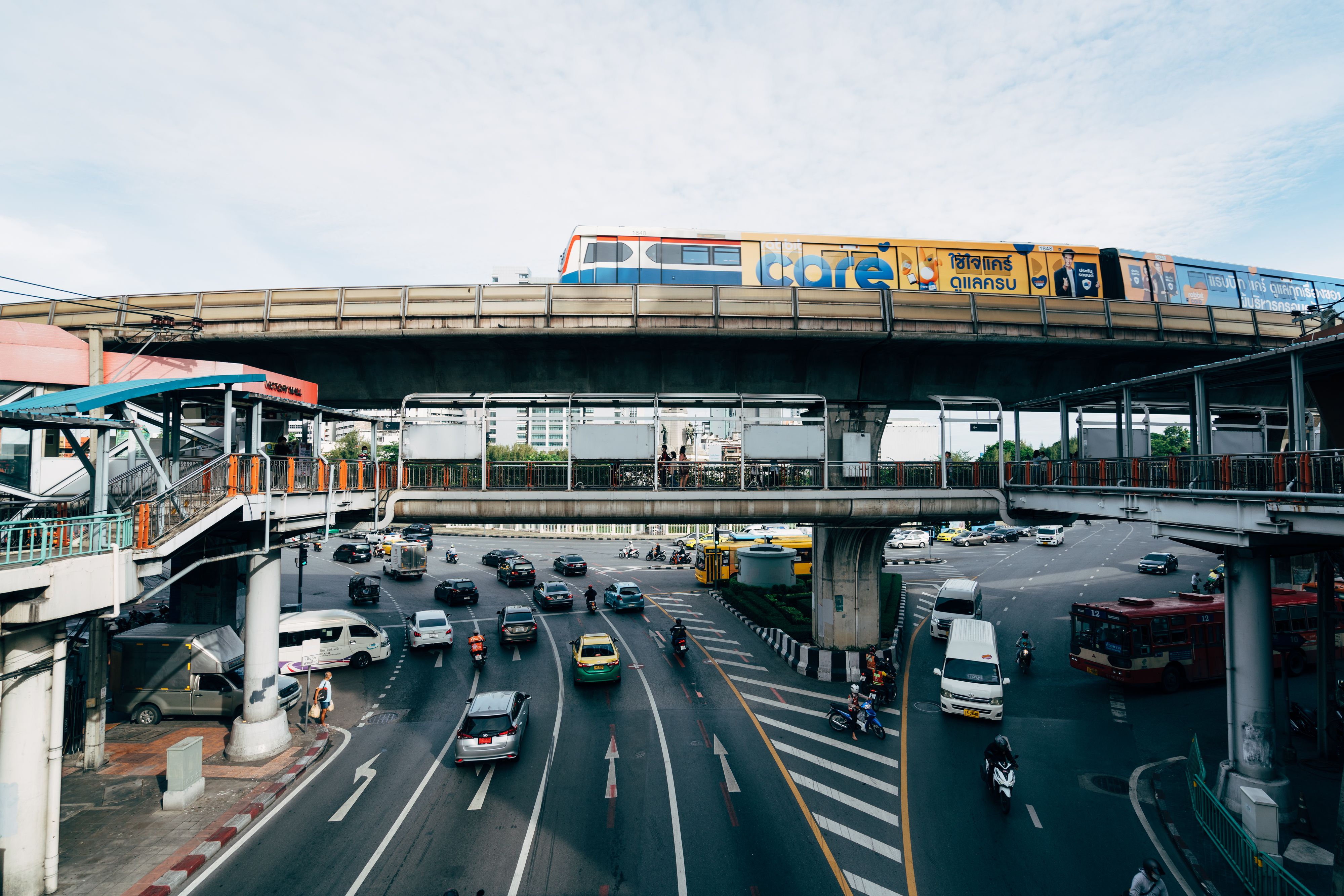 transportation affects the cost of living in Dallas and Houston