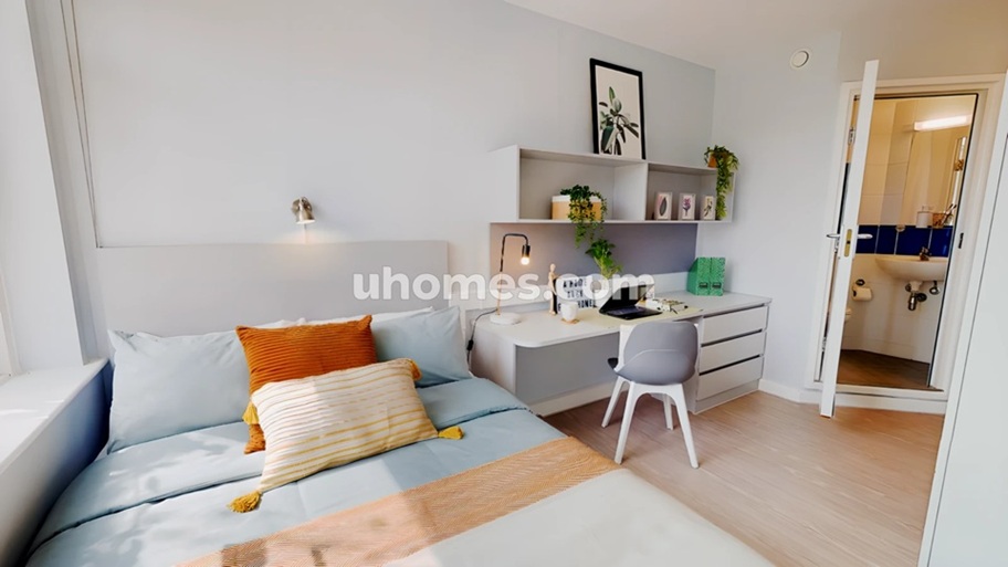 Bước 3: Kiểm Tra Thực Tế Căn Nhà (Viewings)